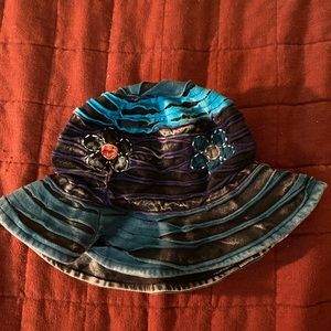Colorful, flowered bucket hat